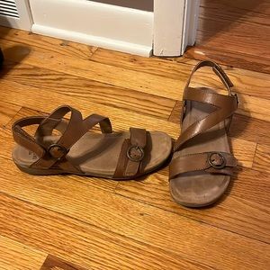 Velcro, leather sandals